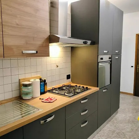 Henson Apartment